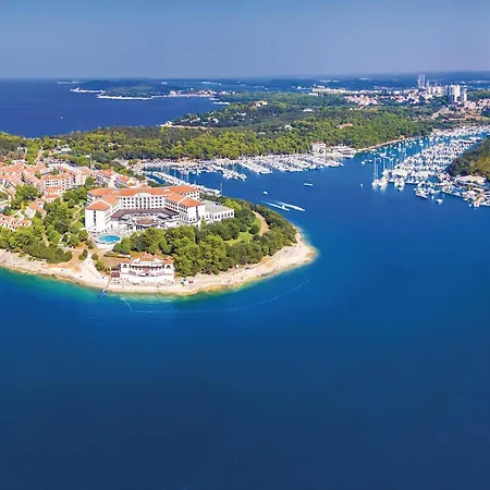 Stunning Apartment In Pula With Wifi Exterior photo
